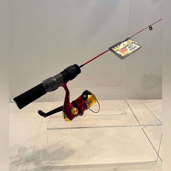 Master Mity Might Freshwater Spin Combo Fishing Reel red NWT Perfect for Travel - Picture 1 of 7